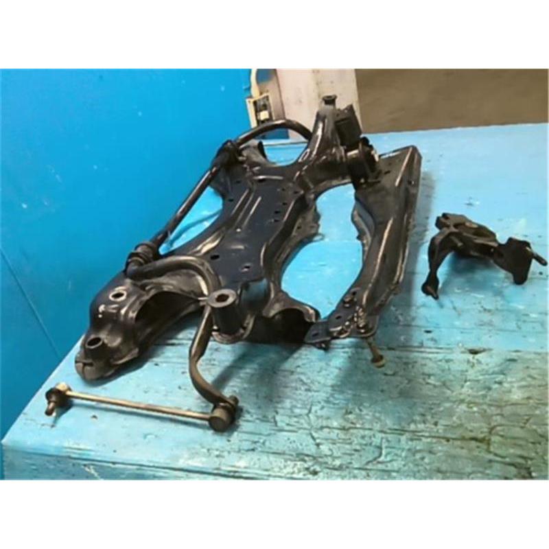 トヨタ 純正 ヴォクシー 《 ZRR70W 》 フロントサスペンションクロス