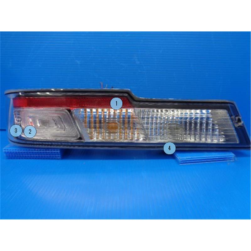 ダイハツ 純正 アトレー 《 S331G 》 左テールランプ 81561-B5080