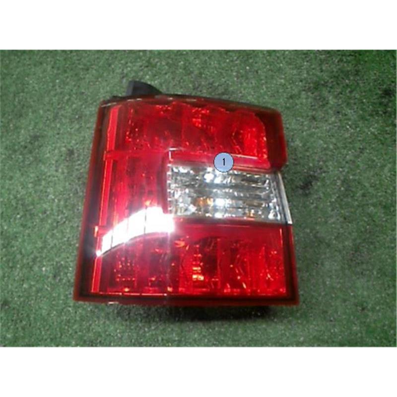 三菱 純正 デリカD5 《 CV5W 》 左テールランプ P91600-25011560 : NGP