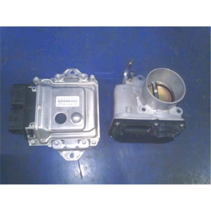 スズキ 純正 スイフト 《 ZC32S 》 スロットルボディー P80100