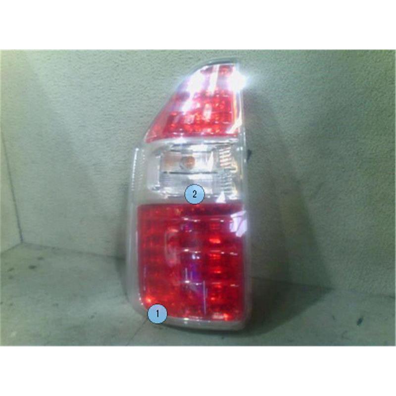 トヨタ 純正 ノア 《 ZRR70W 》 左テールランプ P80100-25019400 : NGP