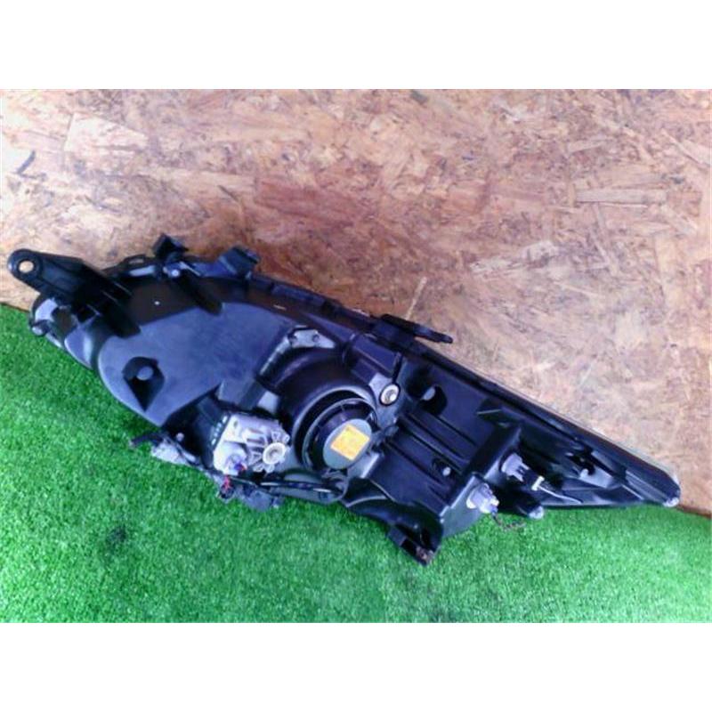 スバル 純正 エクシーガクロスオーバーセブン 《 YAM 》 右ヘッド