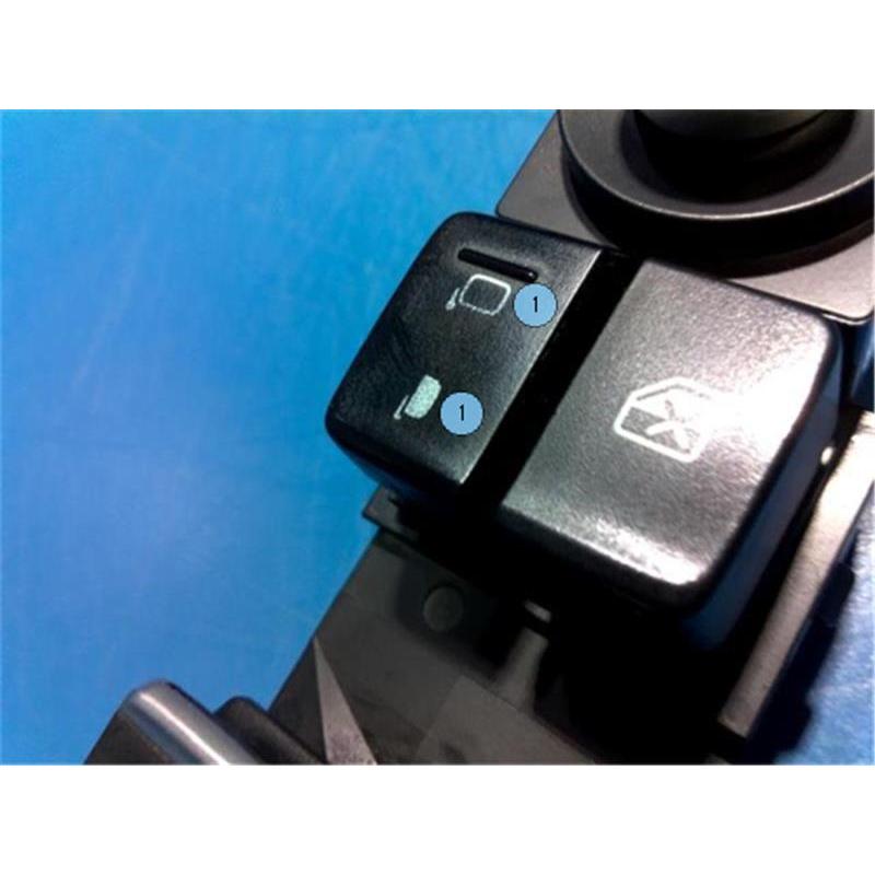 マツダ 純正 CX-5 《 KE2FW 》 パワーウィンドウスイッチ K070-66-350