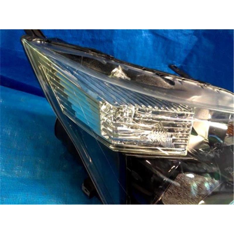 トヨタ 純正 スペイド 《 NCP141 》 右ヘッドライト 81110-52F50