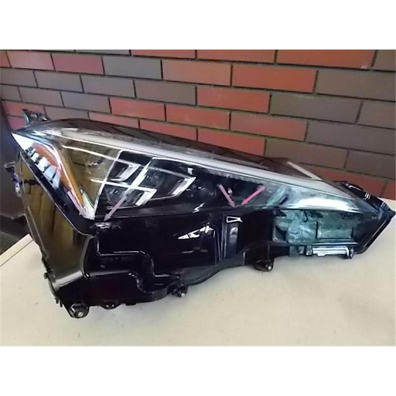 トヨタ 純正 レクサスUX 《 MZAA10 》 右ヘッドライト 81145-76331