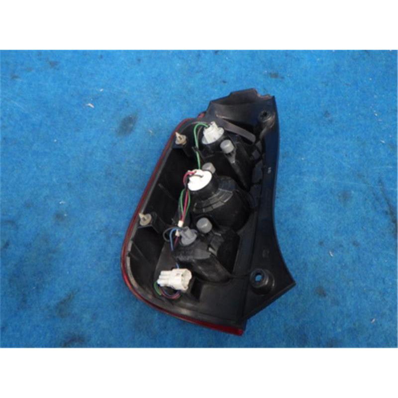 ダイハツ 純正 ミラココア 《 L675S 》 右テールランプ P81101