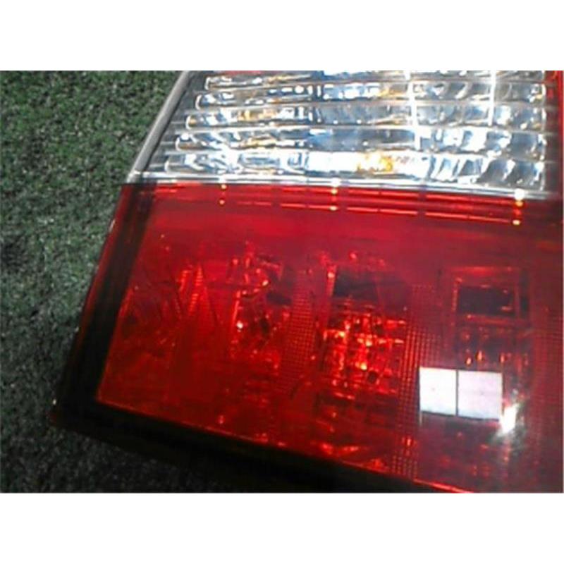 三菱 純正 デリカD5 《 CV5W 》 右テールランプ P91600-23002957 : NGP