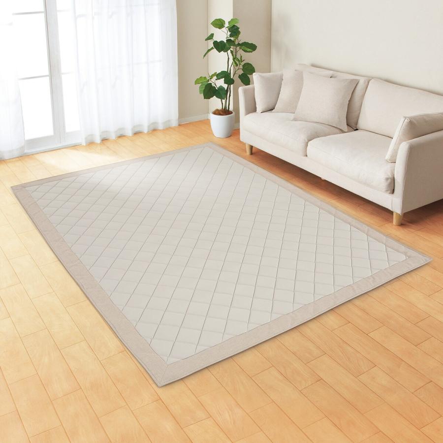 ニトリ（NITORI） 15mmウレタン入り 接触冷感+持続冷感+防汚加工ラグ(N