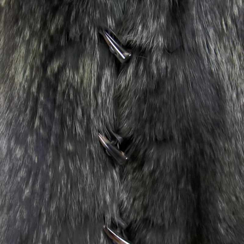 毛皮/ファー/艶のある美しい刺し毛と柔らかく保温性に優れた綿毛の