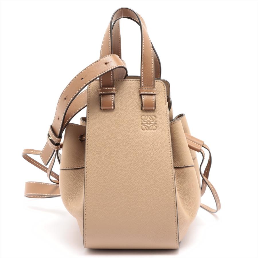 LOEWE（ロエベ） ハンモック ドローストリング スモール レザー サンド