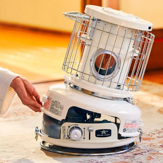 ガスストーブ アラジン 暖房器具 ホワイト 専用袋付き ガスストーブ