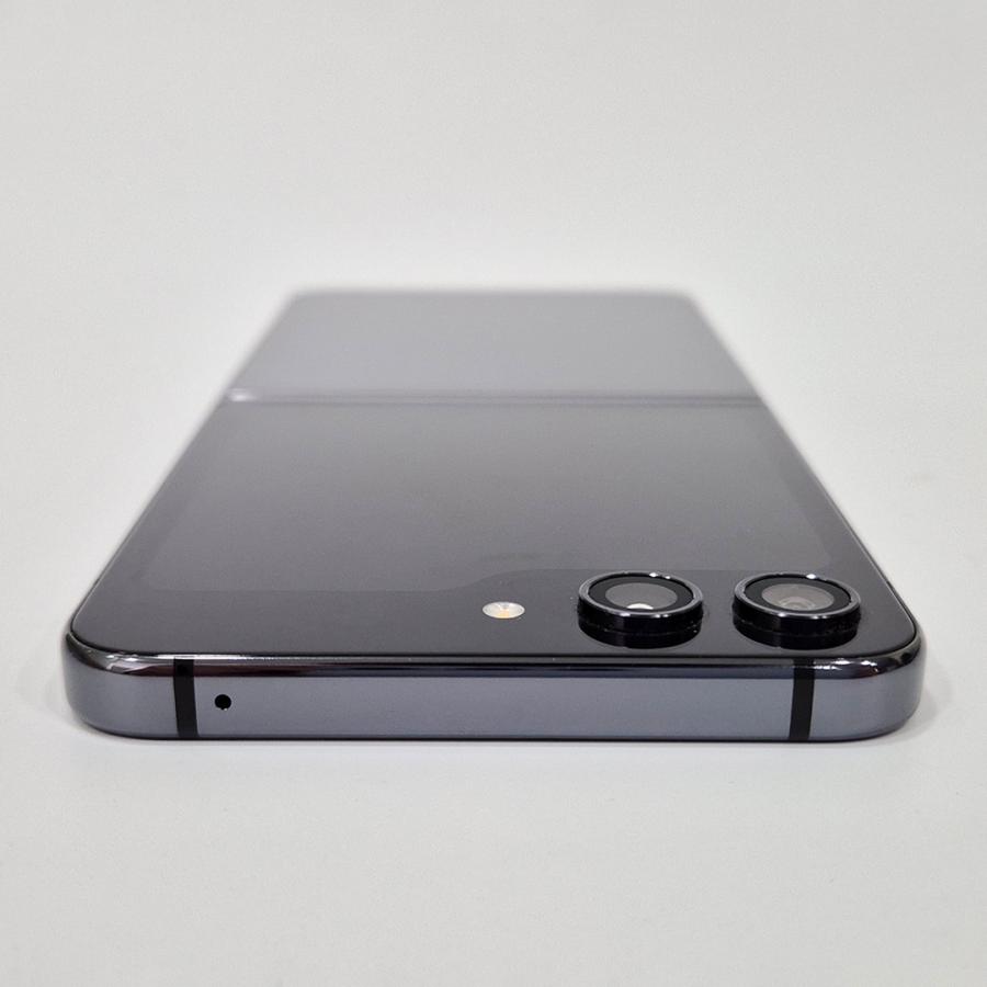 Galaxy Z Flip5 本体 512GB グラファイト SIMフリー 韓国版 Aランク