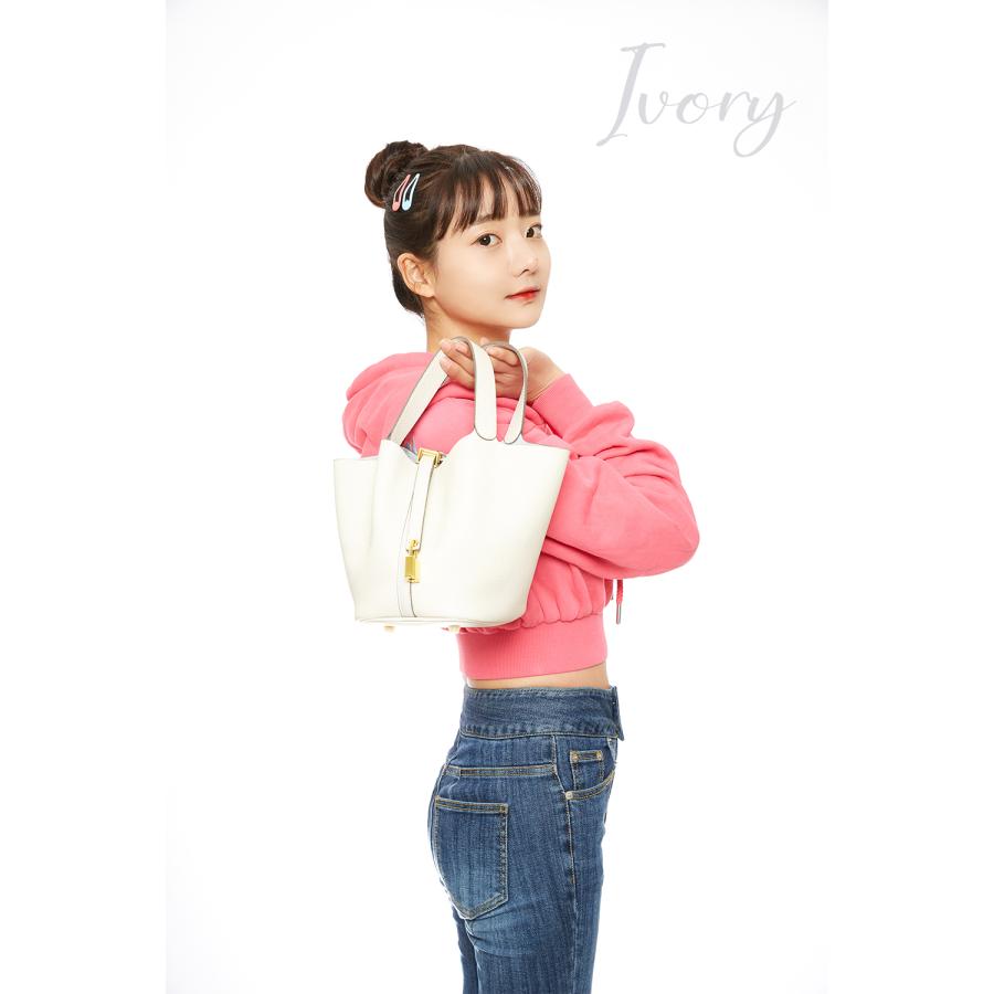 本革 キューブバッグ pm mm 型 Sサイズ Mサイズ レディース