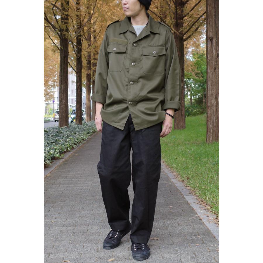 オーストリア軍 フィールドシャツ デッドストック JS181NN 長袖
