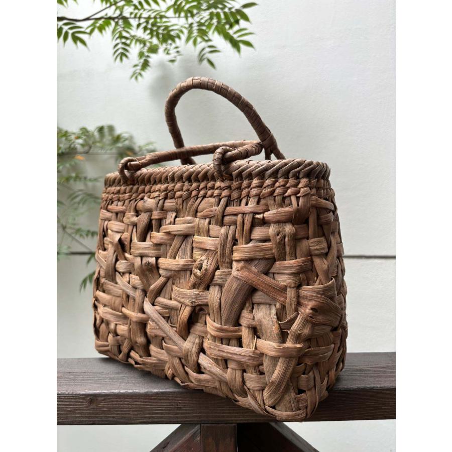 国産山葡萄 籠バッグ 内布付き 乱れ編み 目隠しタイプ内布 チャーム付