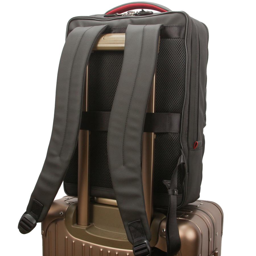 TAKEO KIKUCHI（タケオキクチ） 最大53% 2/27から ビジネスリュック