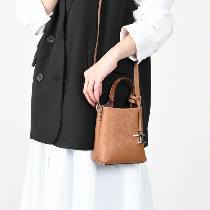 TOD'S（トッズ） バッグ BAG レザーマイクロバッグ 鞄 XBWAPAT9000QRI