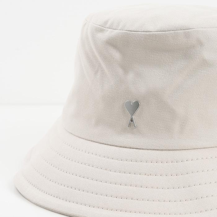 AMI Alexandre Mattiussi アミ パリス 帽子 AMI DE COEUR スタッズ