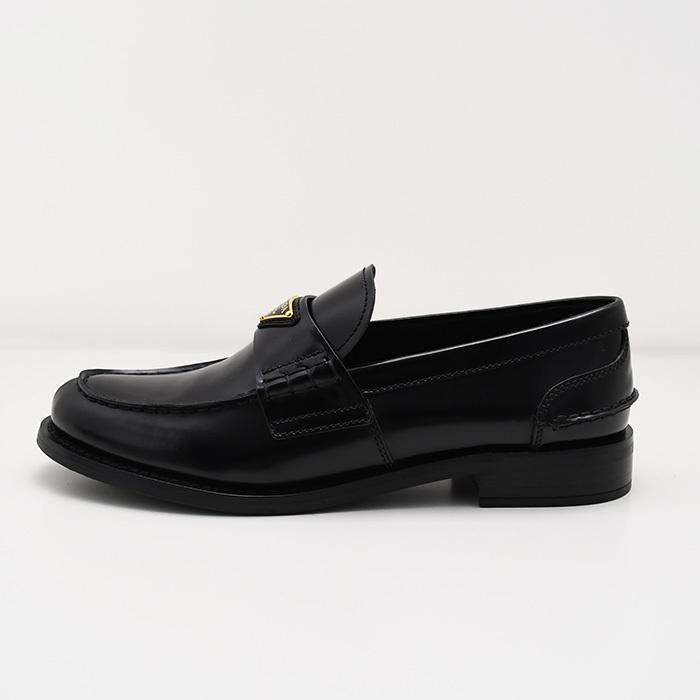 PRADA（プラダ） シューズ 靴 ブラッシュド レザー ローファー 1D813N