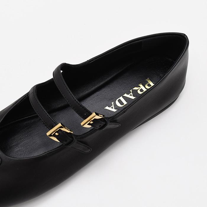 PRADA（プラダ） フラットシューズ バレエシューズ ナッパレザー