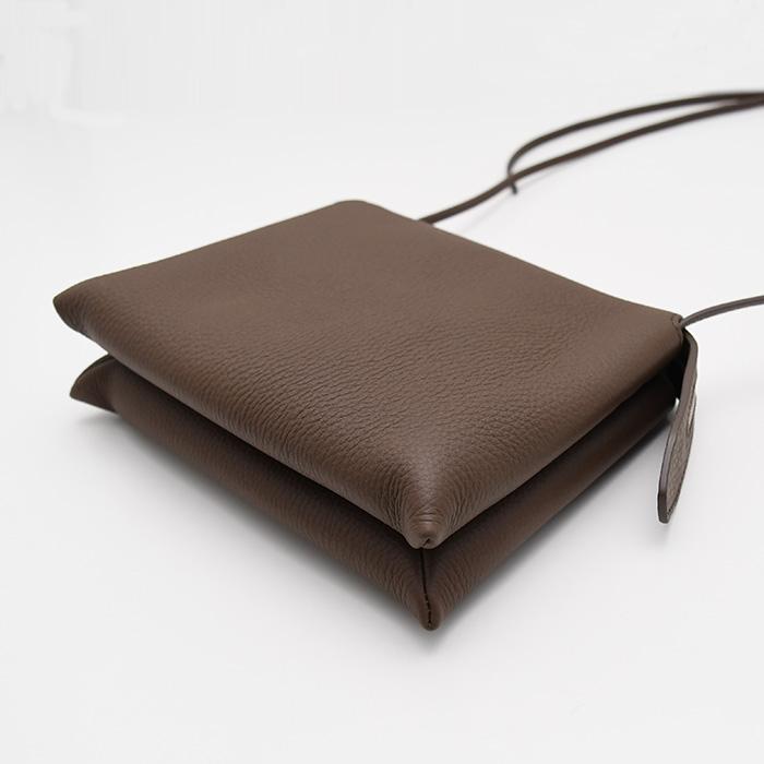 THE ROW（ザ ロウ） ショルダーバッグ 鞄 Nu Mini Twin レザー W1236