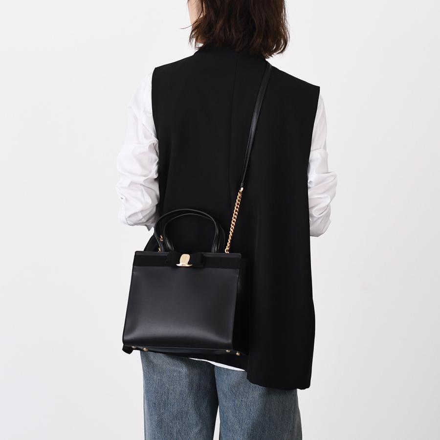 FERRAGAMO（フェラガモ） バッグ VARA ヴァラ トップハンドル 21I290