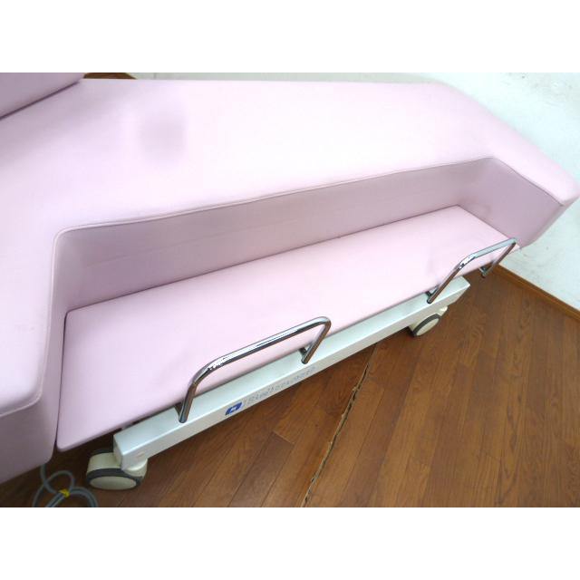 中古】タカラベルモント 診察台 EX-MGT 自動昇降 電動 診察 診療 処置