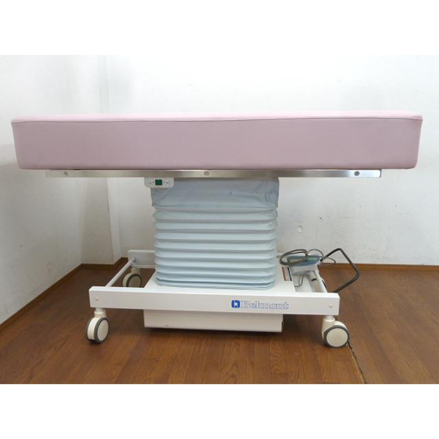 中古】タカラベルモント 診察台 EX-MGT 自動昇降 電動 診察 診療 処置
