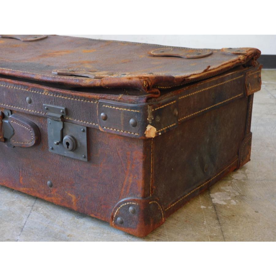 戦前 ふるい大きな革トランクケース HK-a-05091 / 昭和レトロ スーツ
