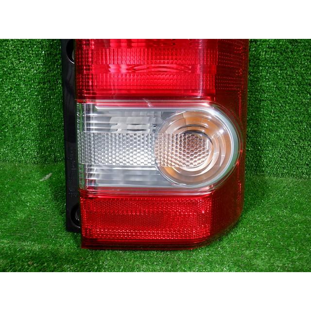 ☆5785ダイハツ ムーヴコンテ L575S テールランプ右