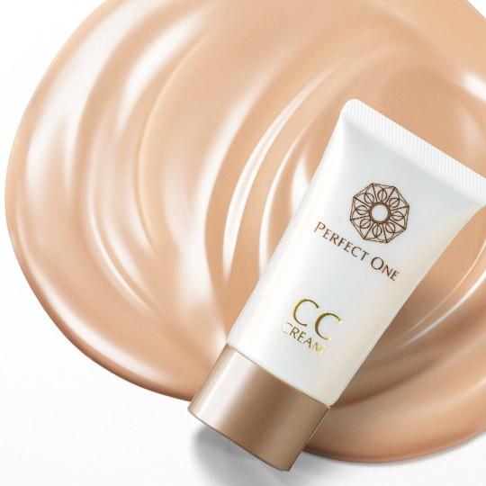 PERFECT ONE（パーフェクトワン） オールインワン CCクリーム 25g