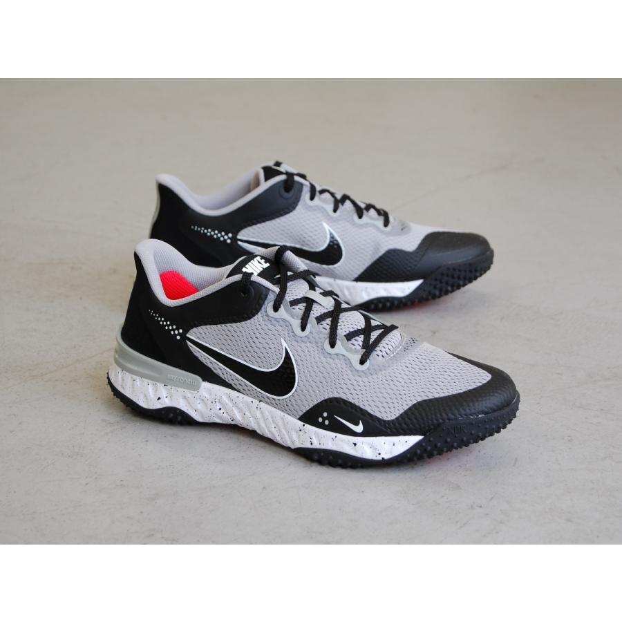 NIKE（ナイキ） NIKE Alpha Huarache Elite 3 Turf Light Smoke Grey