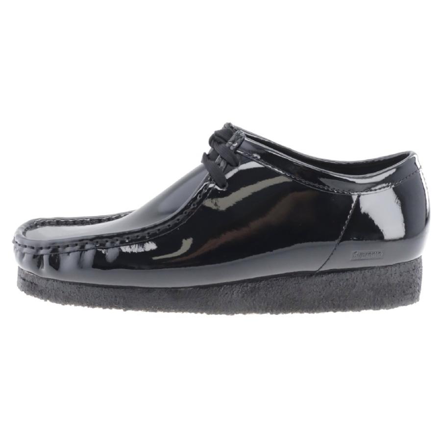 Supreme（シュプリーム） 24SS ×Clarks Patent Leather Wallabee