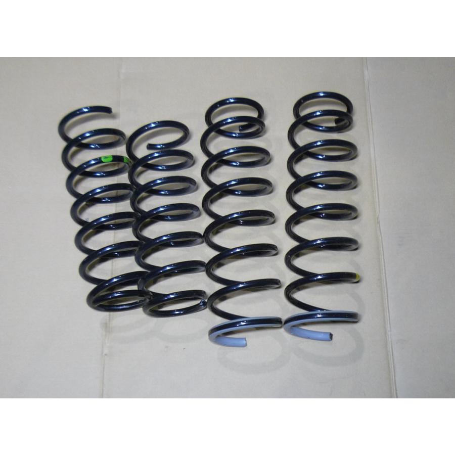 R7年新車外し品 ジムニーシエラJB74用純正スプリング1台分 : ショウワ