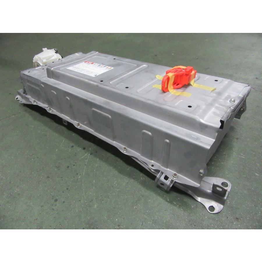 トヨタ 30 ZVW30 プリウス 後期 ハイブリッド HV 純正 ハイブリッド