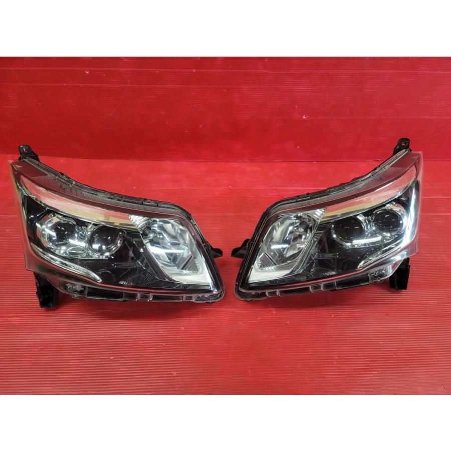 ダイハツ LA100S ムーブカスタム X-SA 後期 純正 左右 LED ヘッド