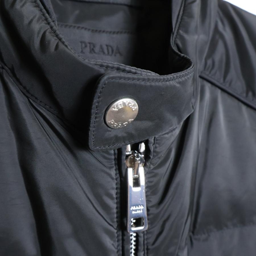 PRADA（プラダ） Triangle Logo Plate Down Vest トライアングルロゴ