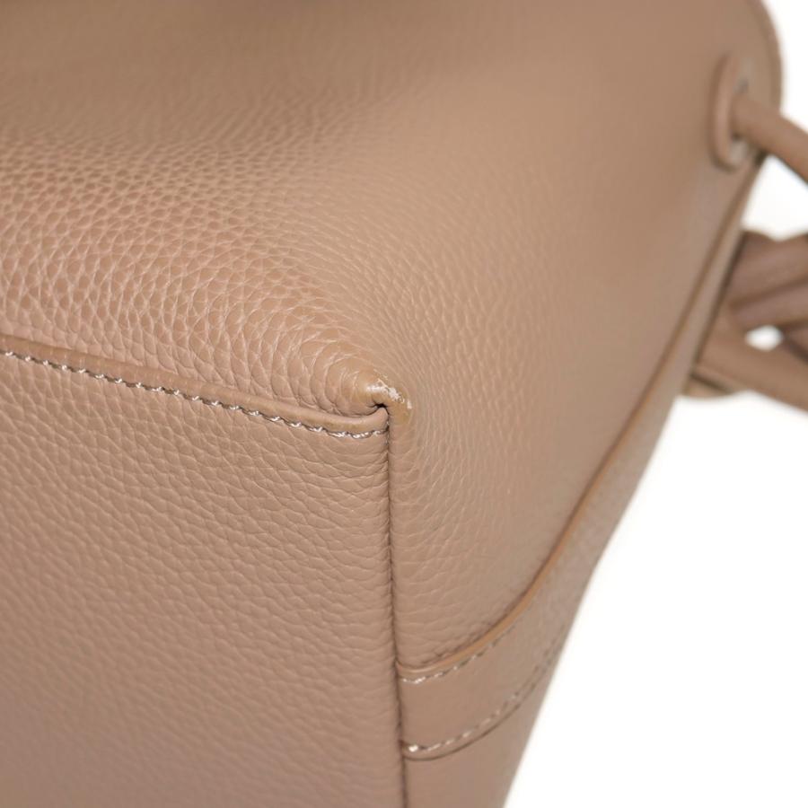 VASIC（ヴァジック） BOND MINI 巾着 レザーハンドバッグ ブラウン