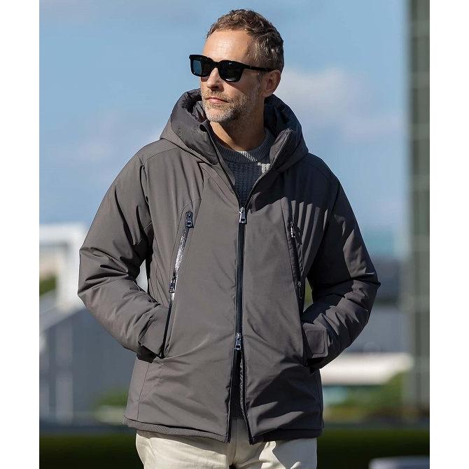 AKM Contemporary（エイケイエムコンテンポラリー） ダブルフード