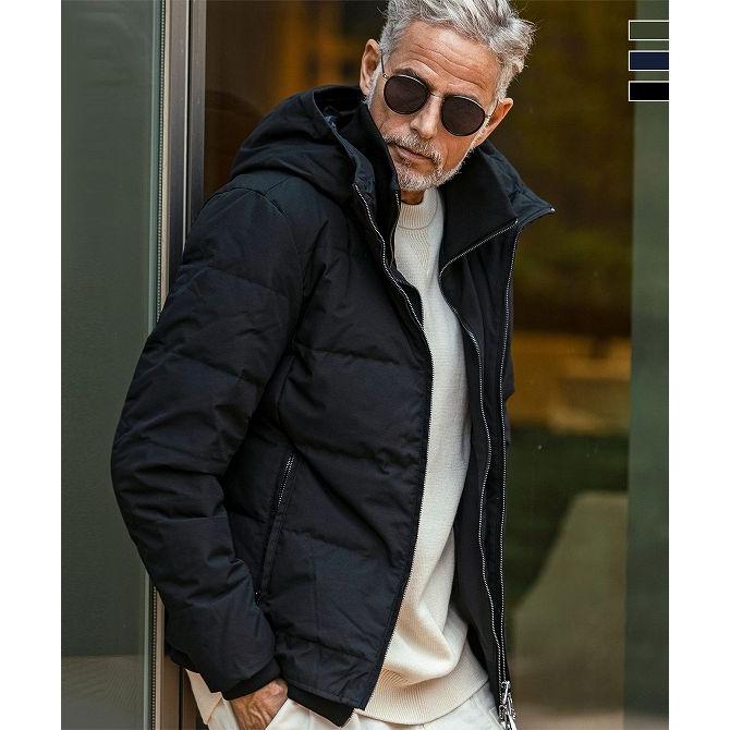 AKM Contemporary（エイケイエムコンテンポラリー） スタンドネック