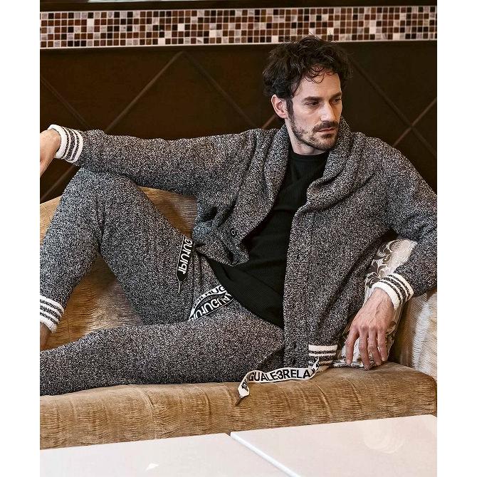 1PIU1UGUALE3 RELAX ウノピゥウノウグァーレトレ リラックス 裾ライン