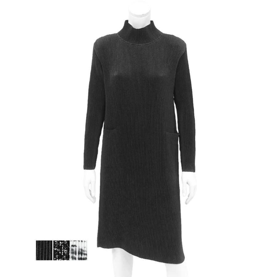 SPECCHIO（スペッチオ） 公式店 シャトルプリーツ 膝丈 ハイネック