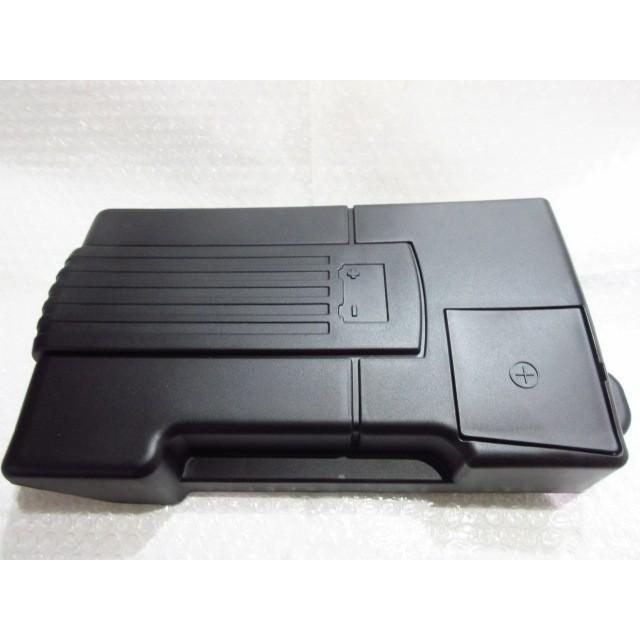 VW ゴルフ7/7.5・パサート(B8)・トゥーラン(5T)等 バッテリートップ