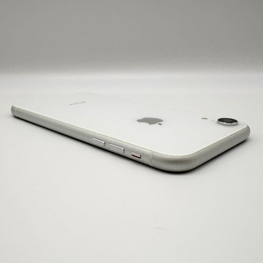 iPhone XR iPhoneXR 64GB ホワイト docomo SIMロック解除済み