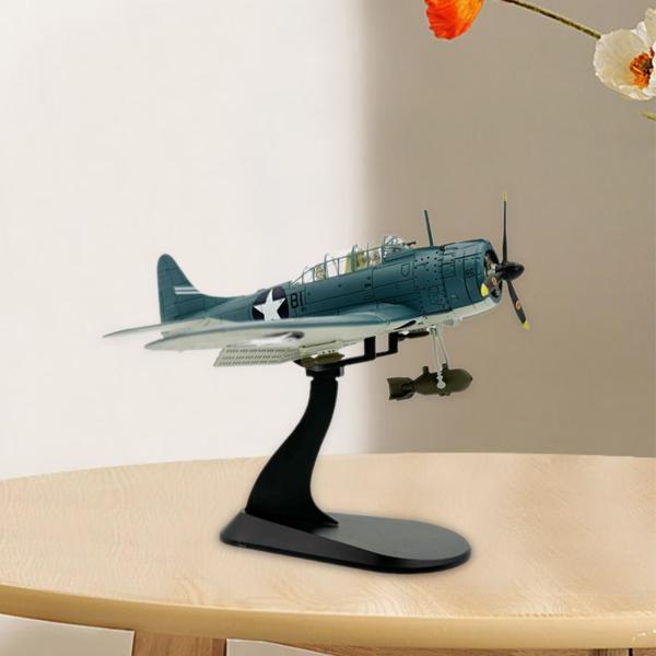1/72 SBD-3 急降下爆撃機 ダイキャスト合金 戦闘機 子供用 おもちゃ