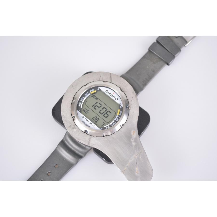 SUUNTO（スント） 新品 STINGER・SPIDER ダイブコンピューター電池交換