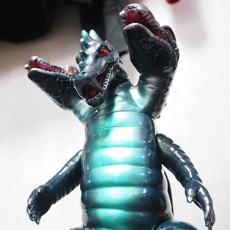 ZERO 三つ首竜第三期 超光沢グリーンメタリックVer. スタンダード