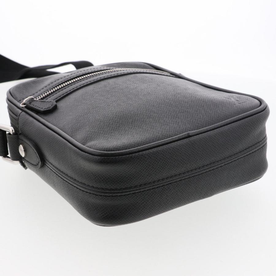LOUIS VUITTON（ルイ・ヴィトン） ディミトリ ショルダーバッグ M32462