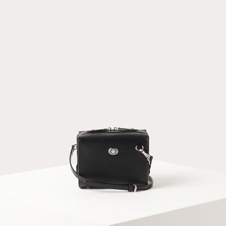 Vivienne Westwood（ヴィヴィアンウエストウッド） ショルダーバッグ