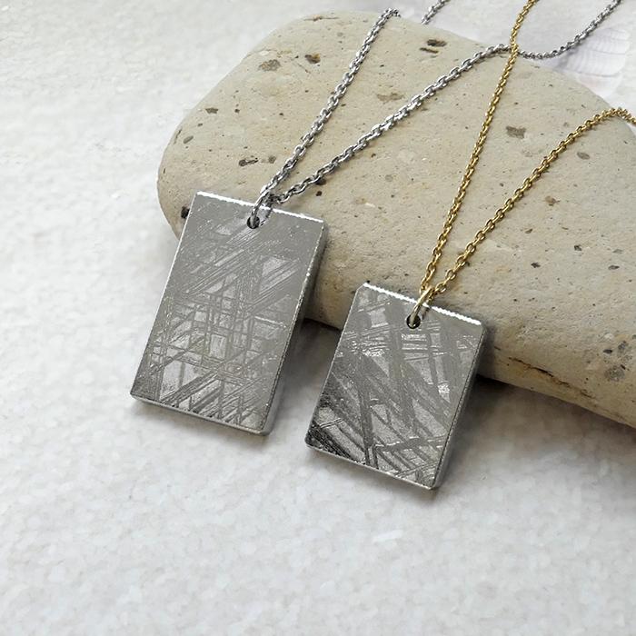 ギベオン ビーズ スクエア Mサイズ 1個売り メテオライト 隕石